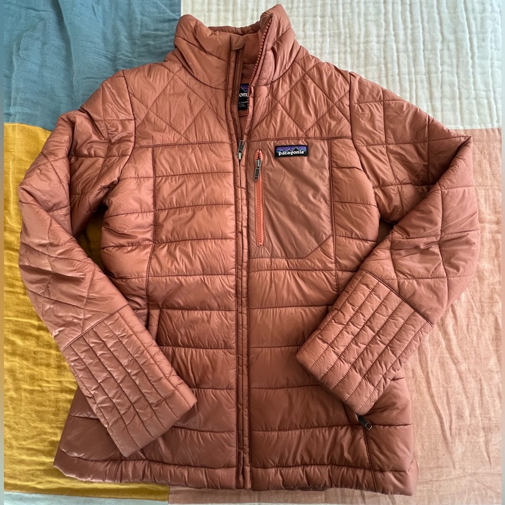 Patagonia XS Women’s Radalie puffer jacket